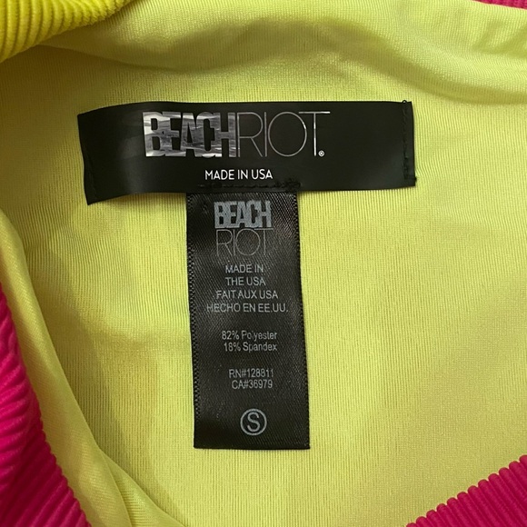 New! Beach Riot Carlie Retro Pink Colorblock One Piece Swimsuit 3903 - Picture 2 of 9